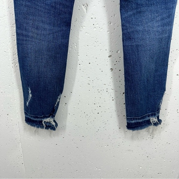 Blank NYC Women's size 25 Distressed Crop Ankle Girlfriend Stretch Jeans - Picture 7 of 12